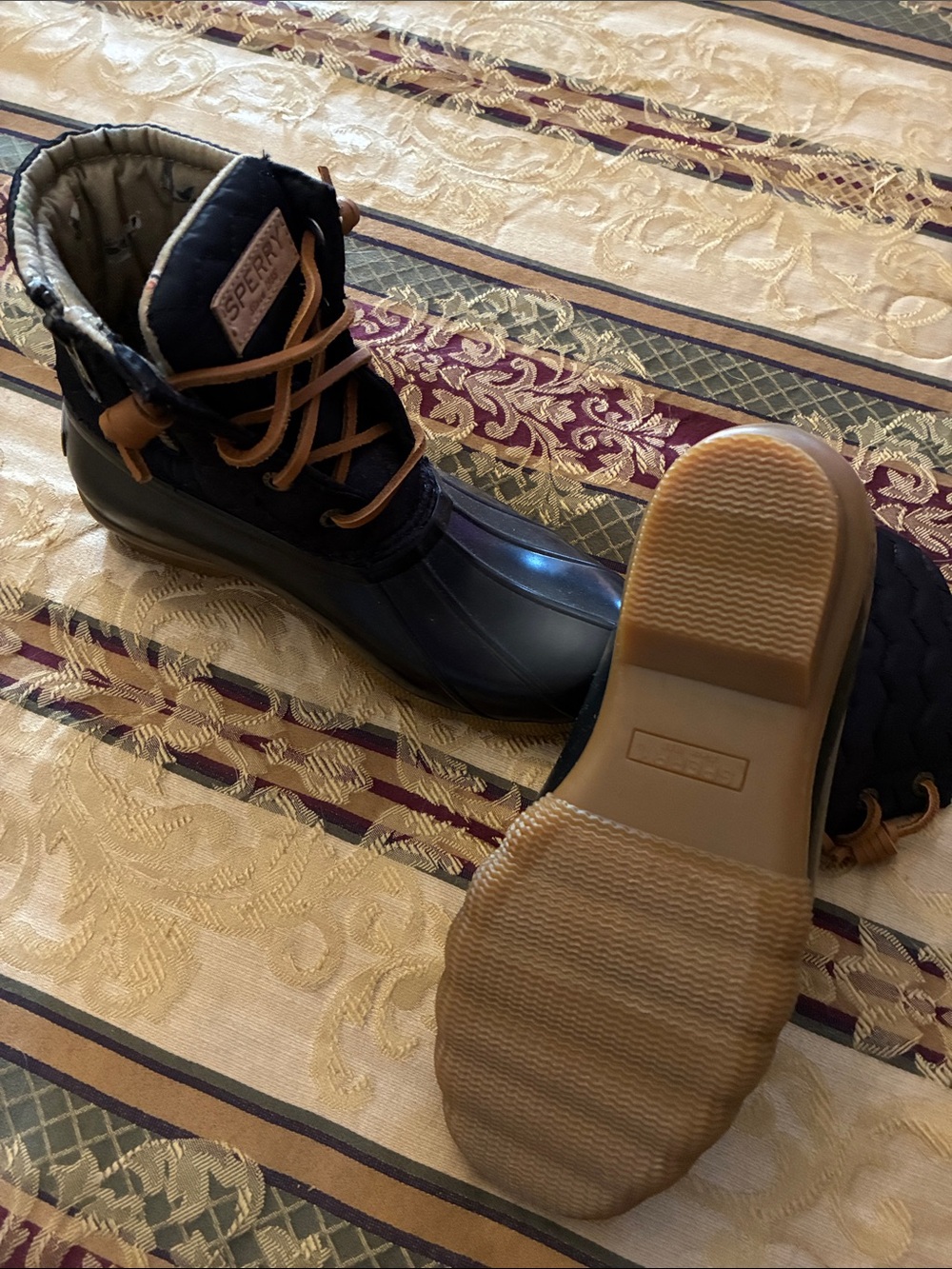 Sperry womens Dark Navy Duck Boots with Tan Laces